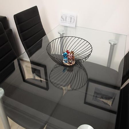 Nobel: Premium Two-Room Apartment In Bucharest'S City Center! Екстериор снимка